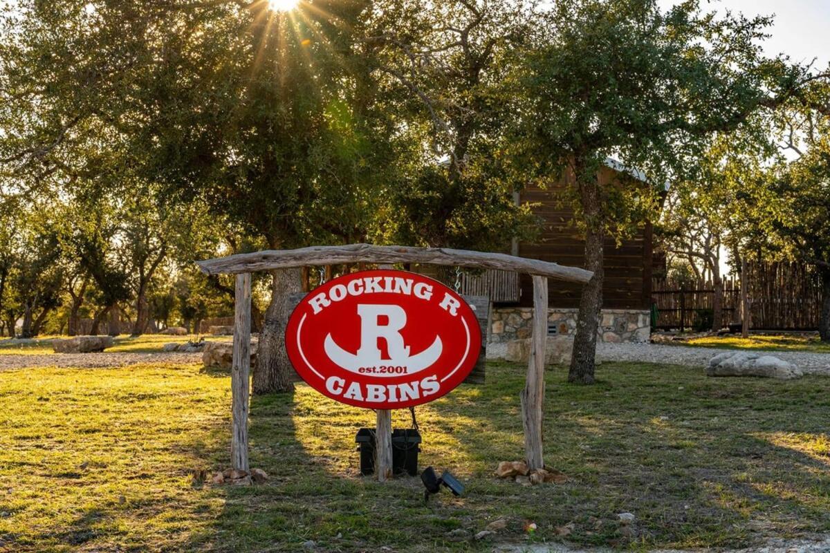 Rockin' R - Rustic Star Cabin Fredericksburg Exterior foto